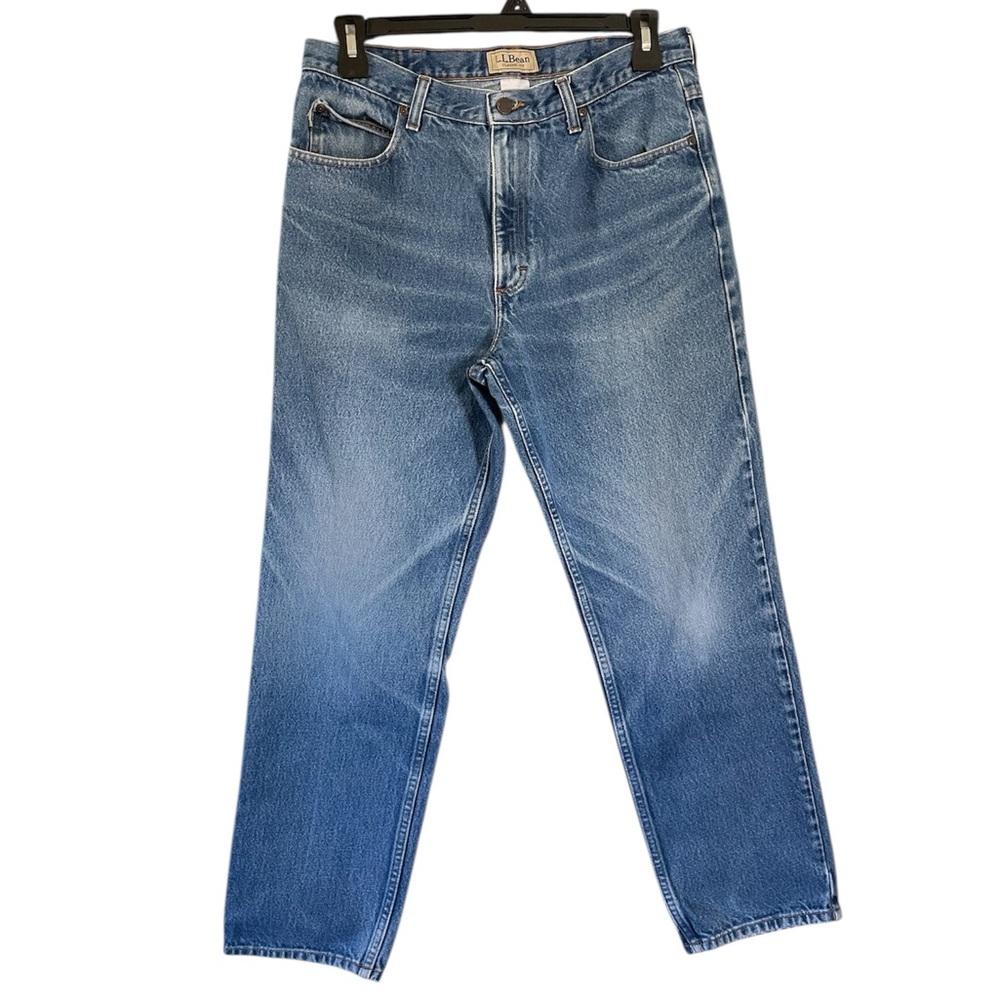 L.L. Bean Classic Fit Jeans Men's 35X30 Straight Leg Blue Denim 100% Cotton